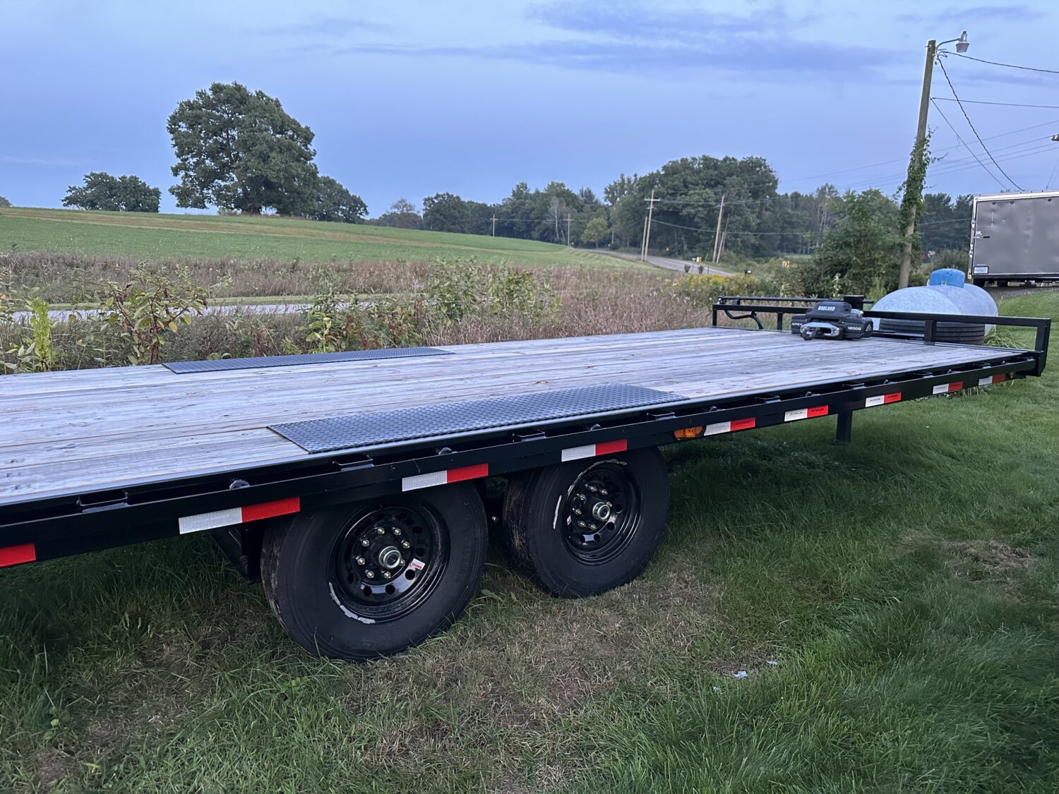 24 PJ Deckover Tilt 2